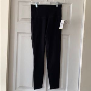 Old Navy High-Rise Leggings w/ Pocket (S)